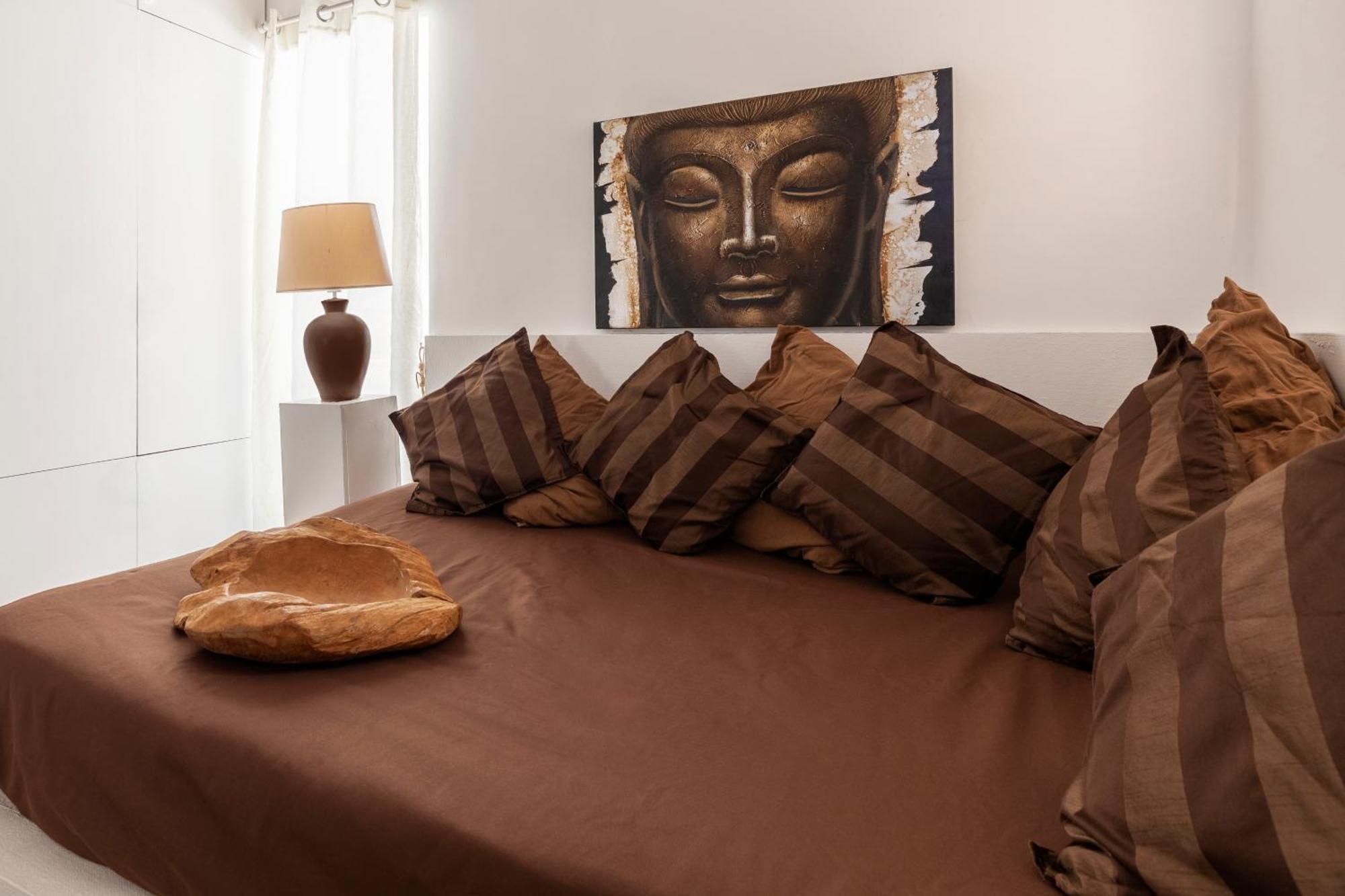 Campo Dei Fiori Holiday Home โรม ภายนอก รูปภาพ