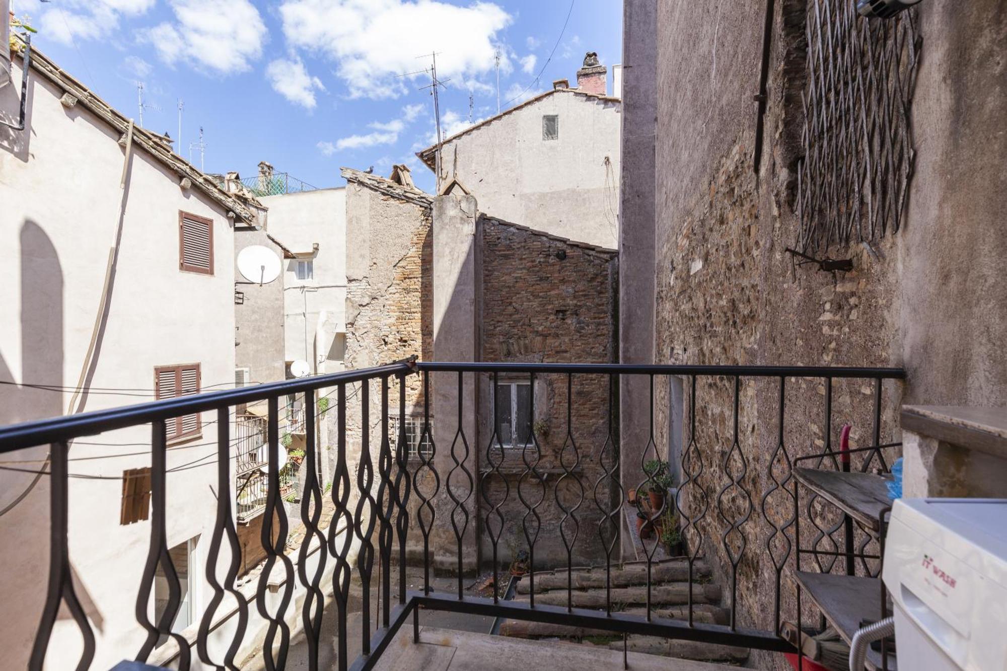 Campo Dei Fiori Holiday Home โรม ภายนอก รูปภาพ